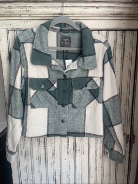 Women's Green and Cream Plaid Shacket Jacket